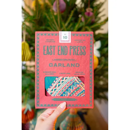 East End Press Christmas Stockings Concertina Garland