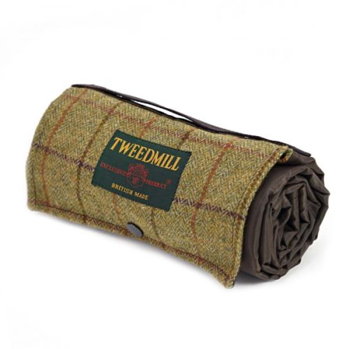 Tweedmill Walkers Companion Classic Tweed Picnic Rug Brown